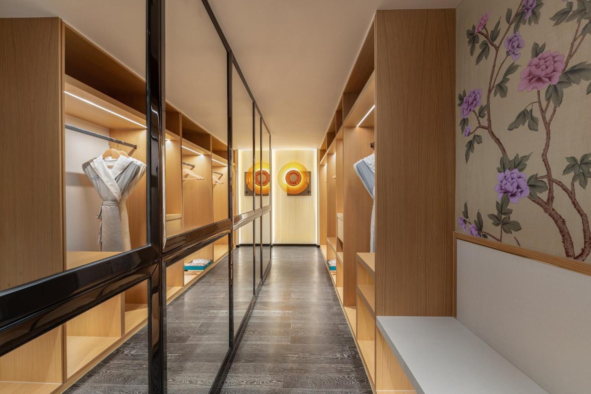 Hotel Indigo Guangzhou Haixinsha By Ihg - Free Shuttle Bus To Canton Fair Complex During Canton Fair Period Bagian luar foto