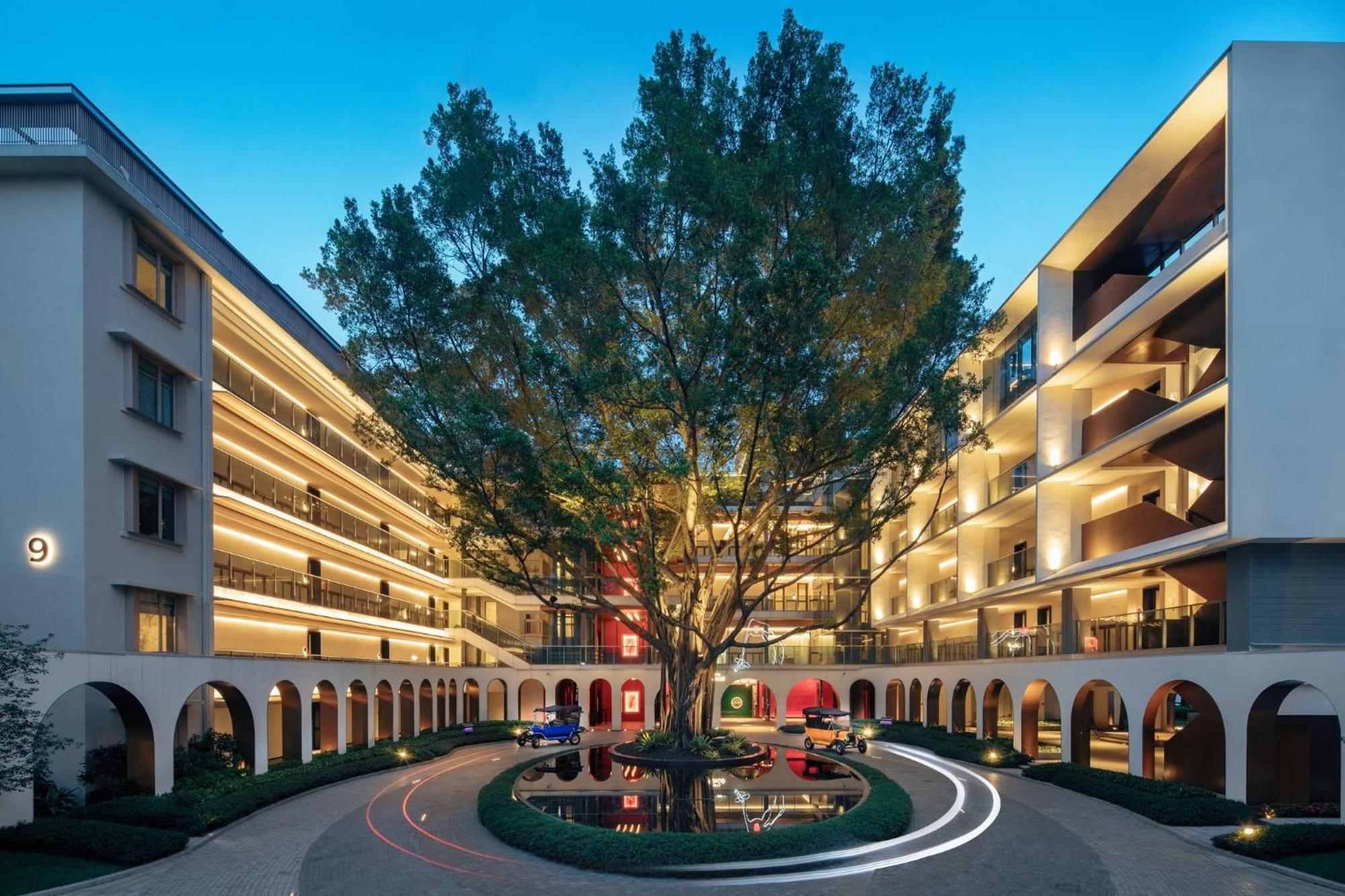 Hotel Indigo Guangzhou Haixinsha By Ihg - Free Shuttle Bus To Canton Fair Complex During Canton Fair Period Bagian luar foto